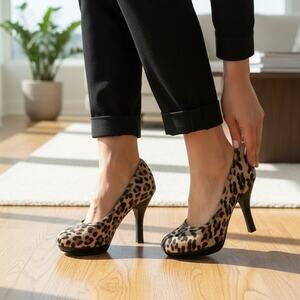 SM New York Leopard Print Platform Heels Women's Size 8M